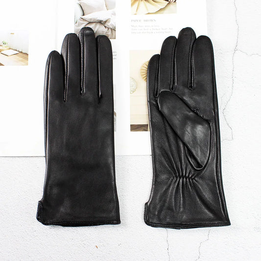 Cozy Sheepskin Gloves